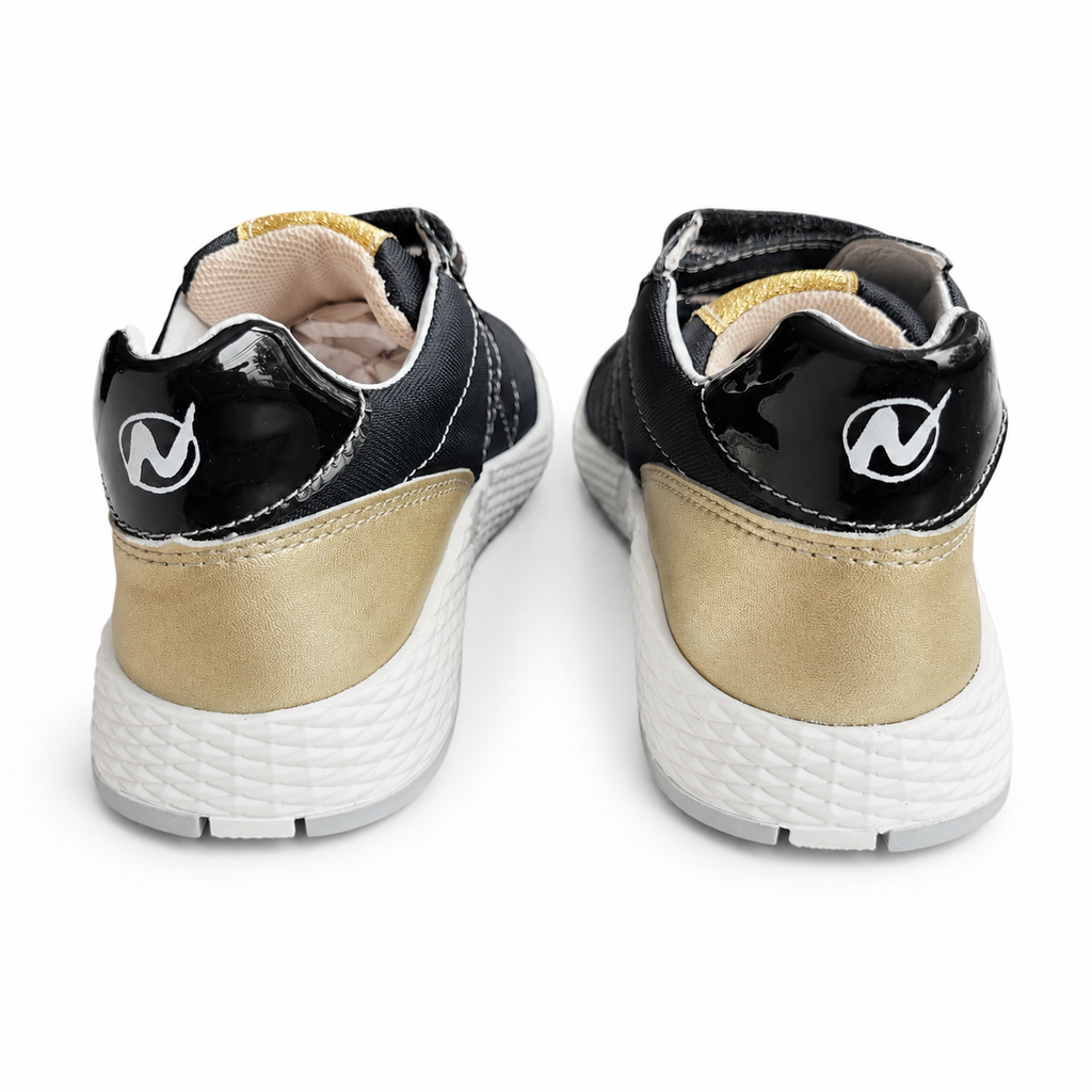 Naturino Jesko Kindersneaker Schwarz Gold – Klettverschluss