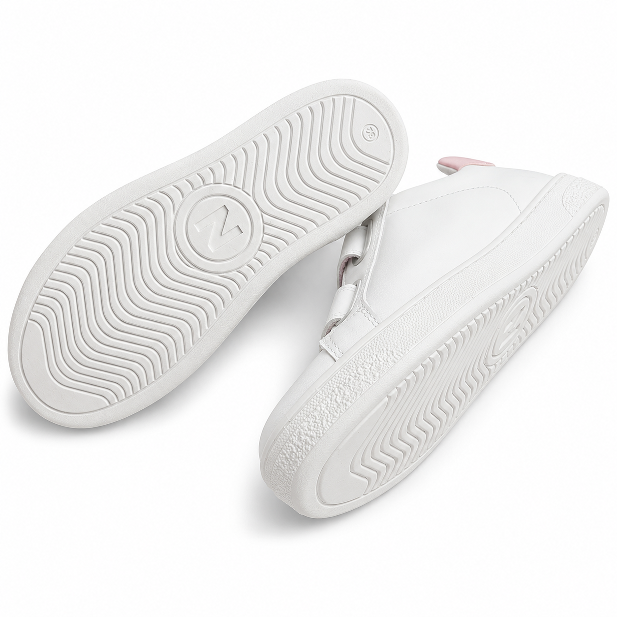 Naturino Pinn Kindersneaker Weiß Gold – Klettverschluss